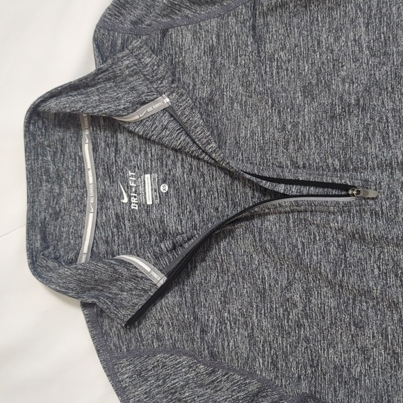 Nike Dri-Fit Running 1/4 Zip Mock Neck Pullover, Color Heathered Gray Size XS - Picture 13 of 16